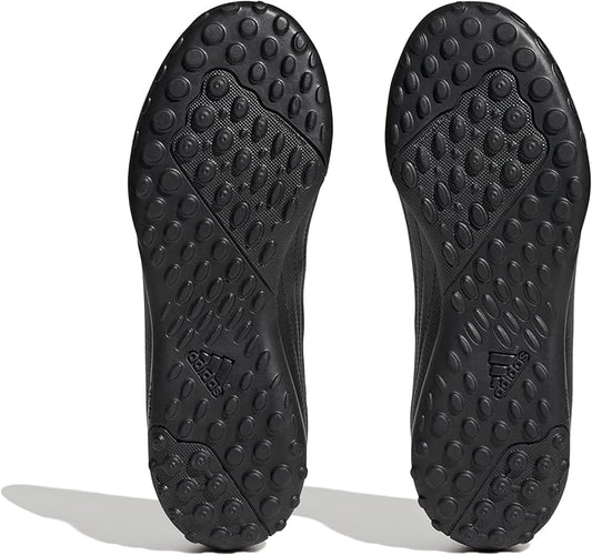 FOOTBALL SHOES BLACK AND RED