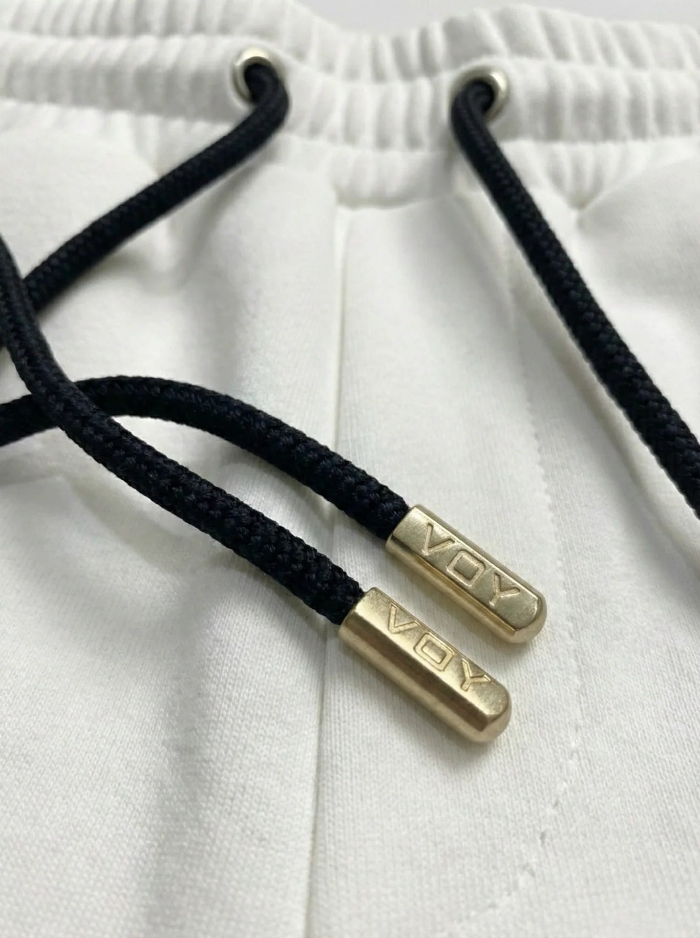 PURE WHITE WIDE-LEG FRONT-SEAM JOGGER W25N