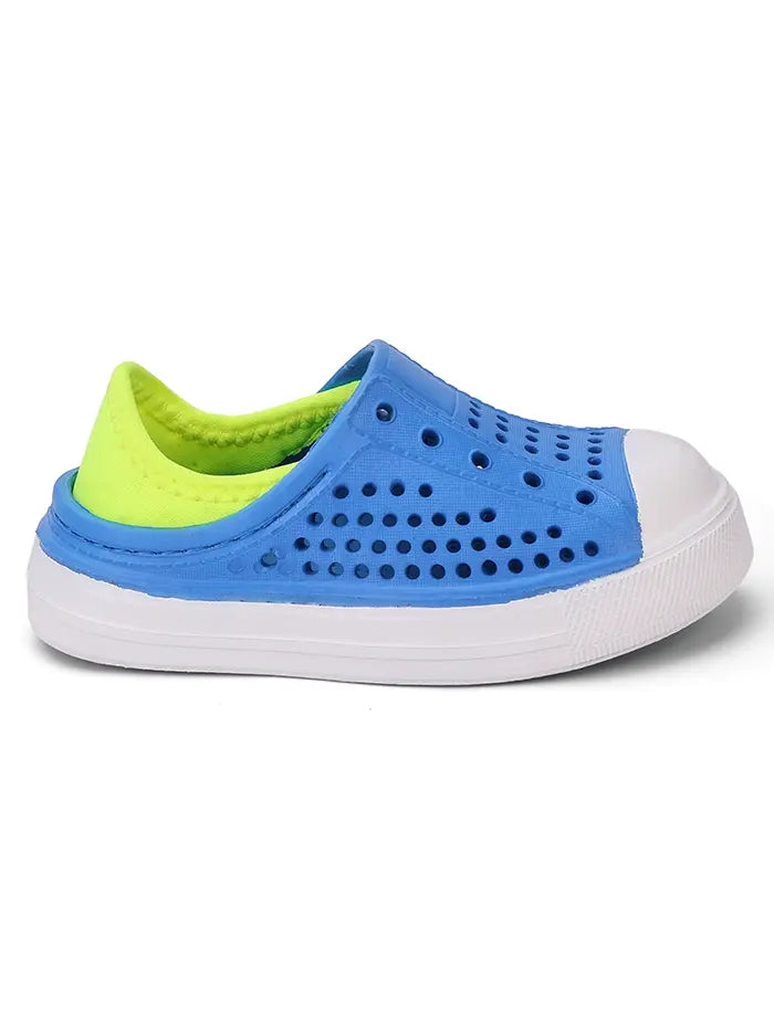 Elastic YOYO Slip-on Sneaker