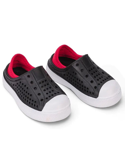 Elastic YOYO Slip-on Sneaker