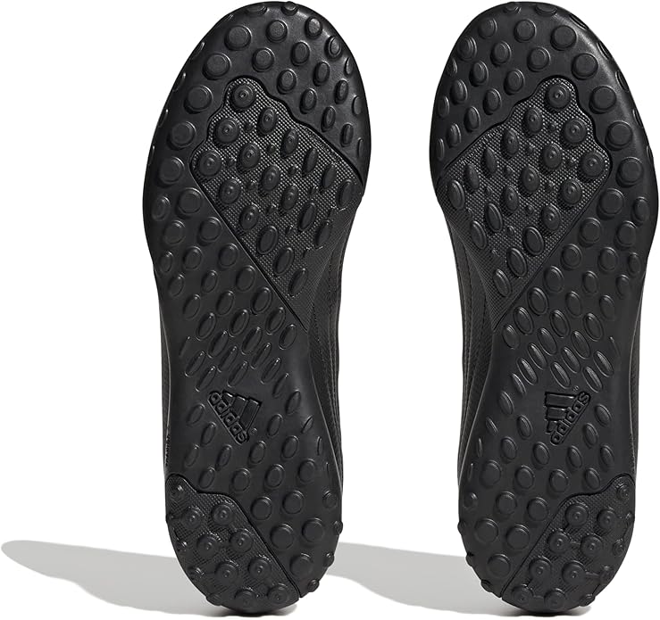 FOOTBALL SHOES  BLACK AND RED