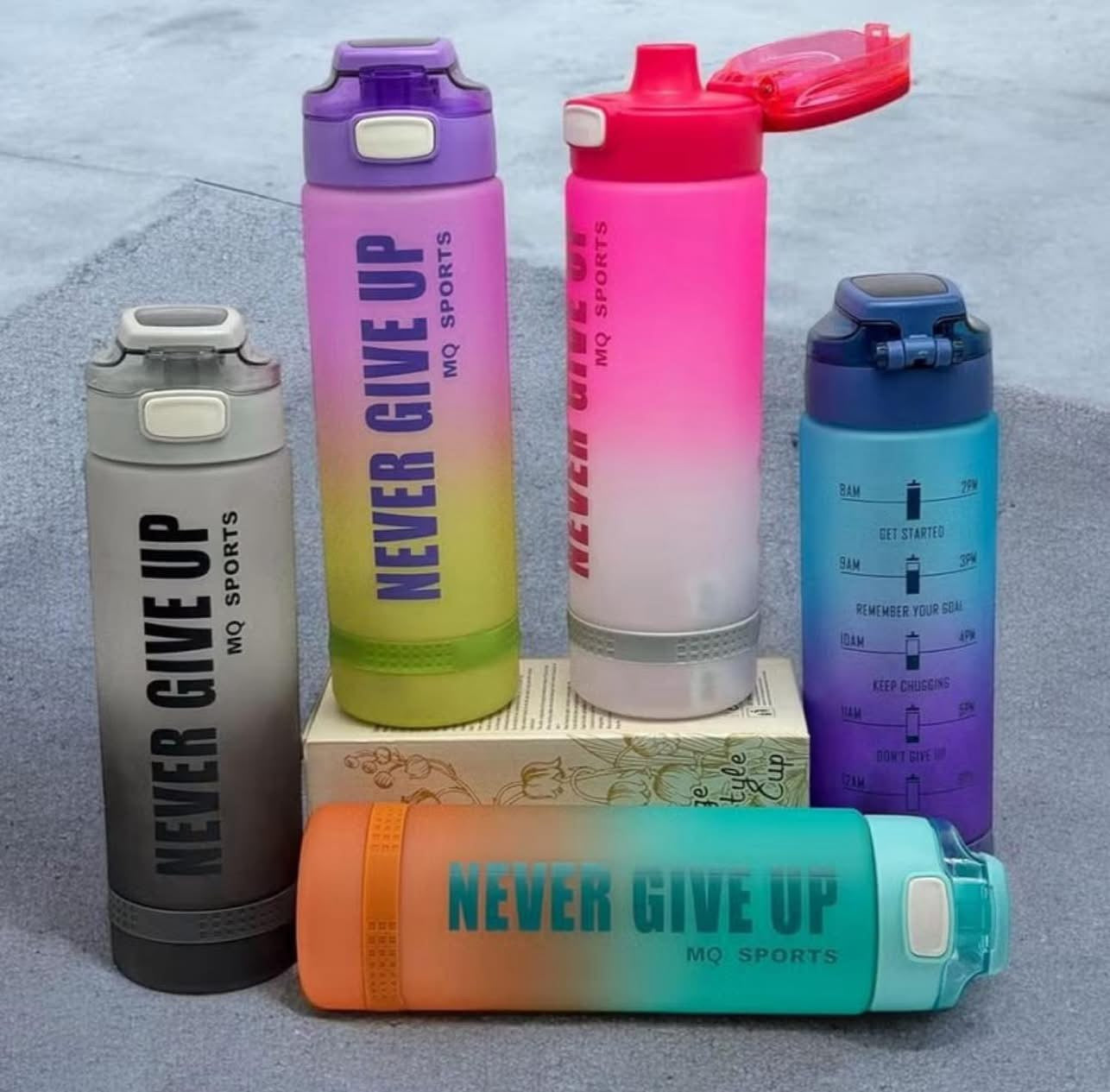 Water Bottle “NEVER GIVE UP”