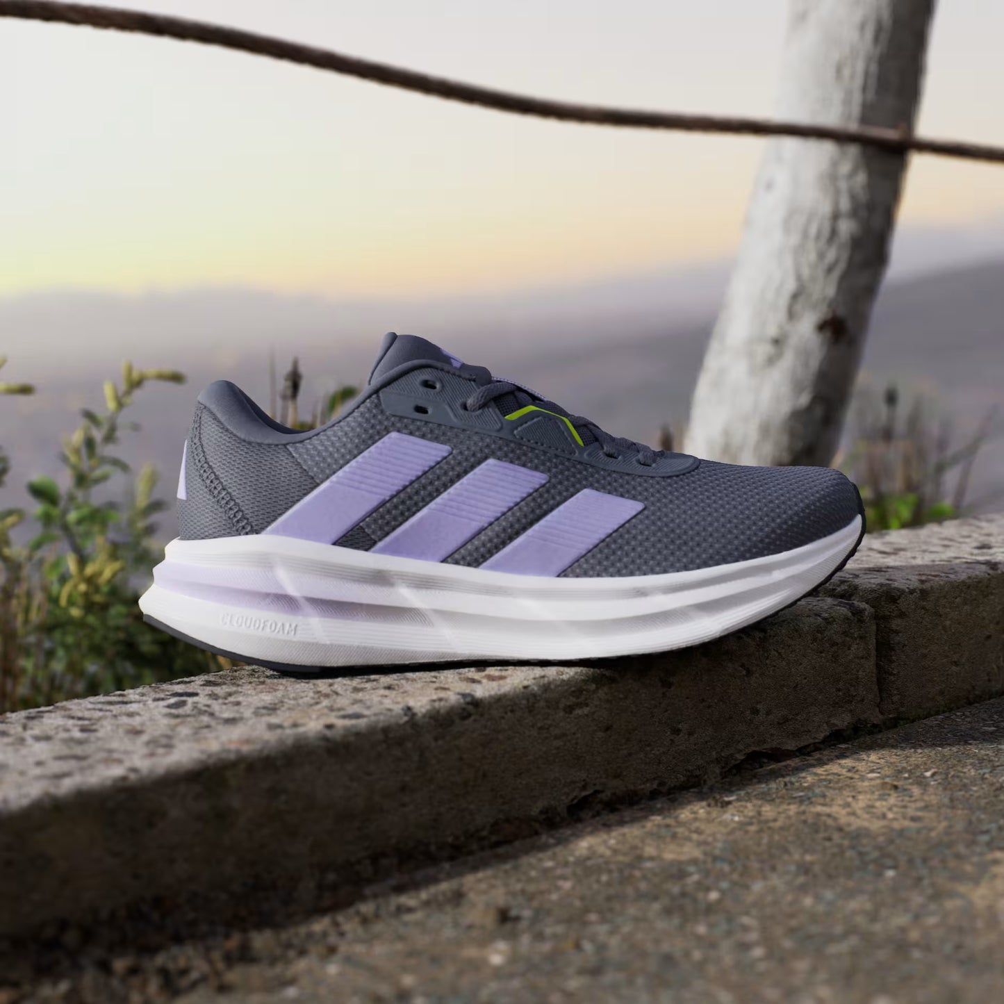 Galaxy 7 Running Shoes
