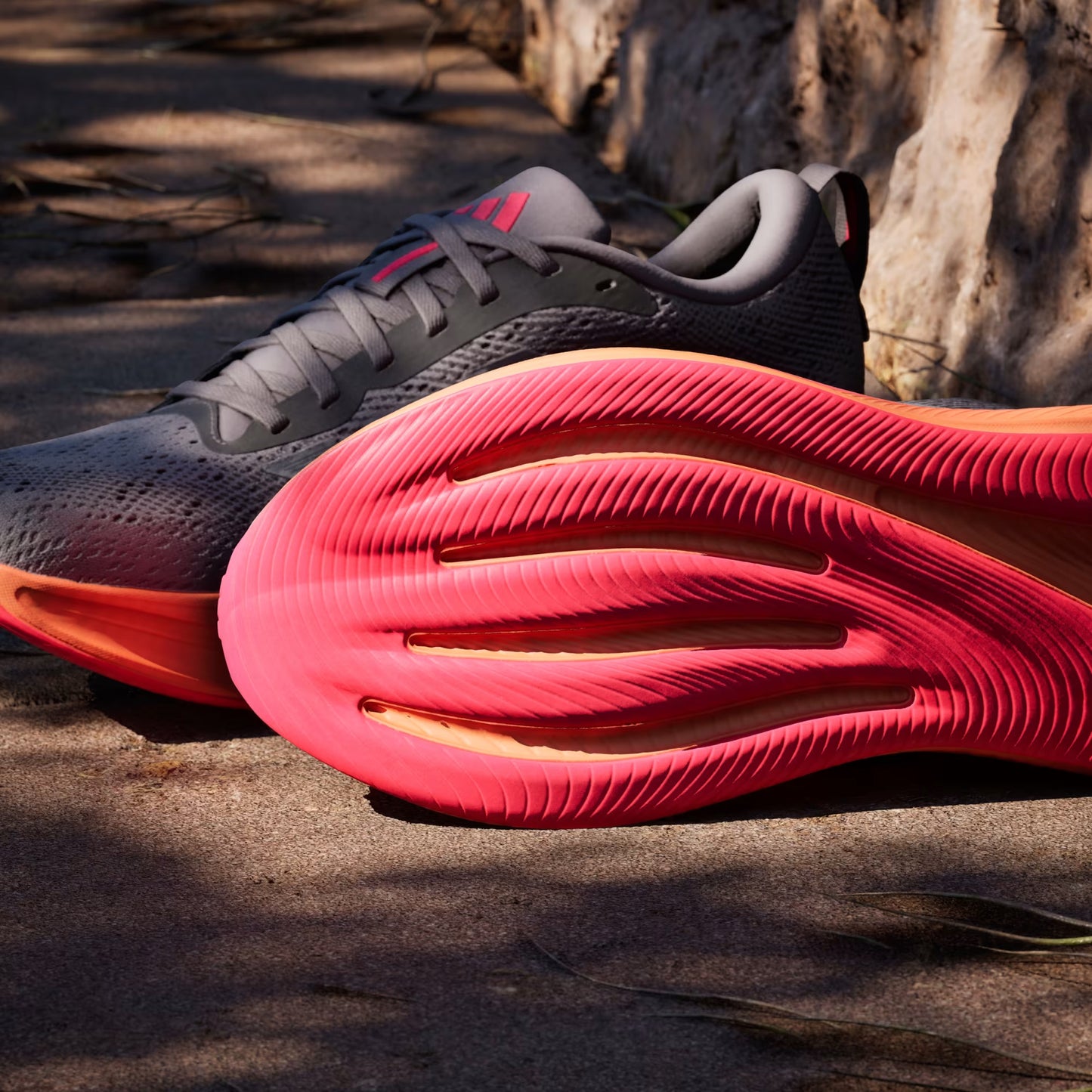 RESPONSE PACE RUNNING SHOES