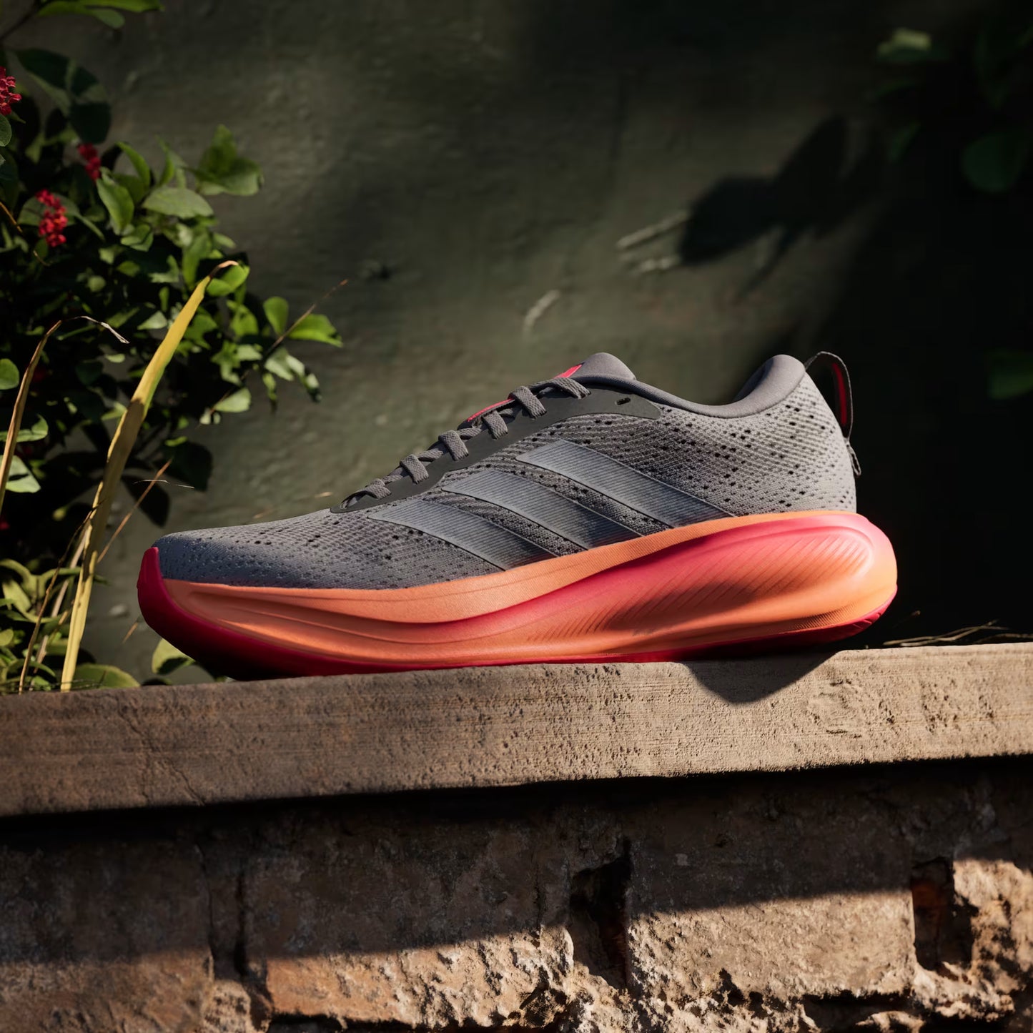 RESPONSE PACE RUNNING SHOES